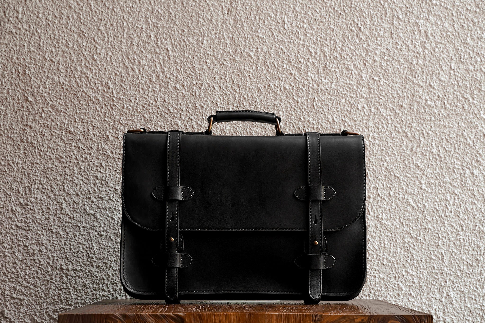 Alpha 15/Black