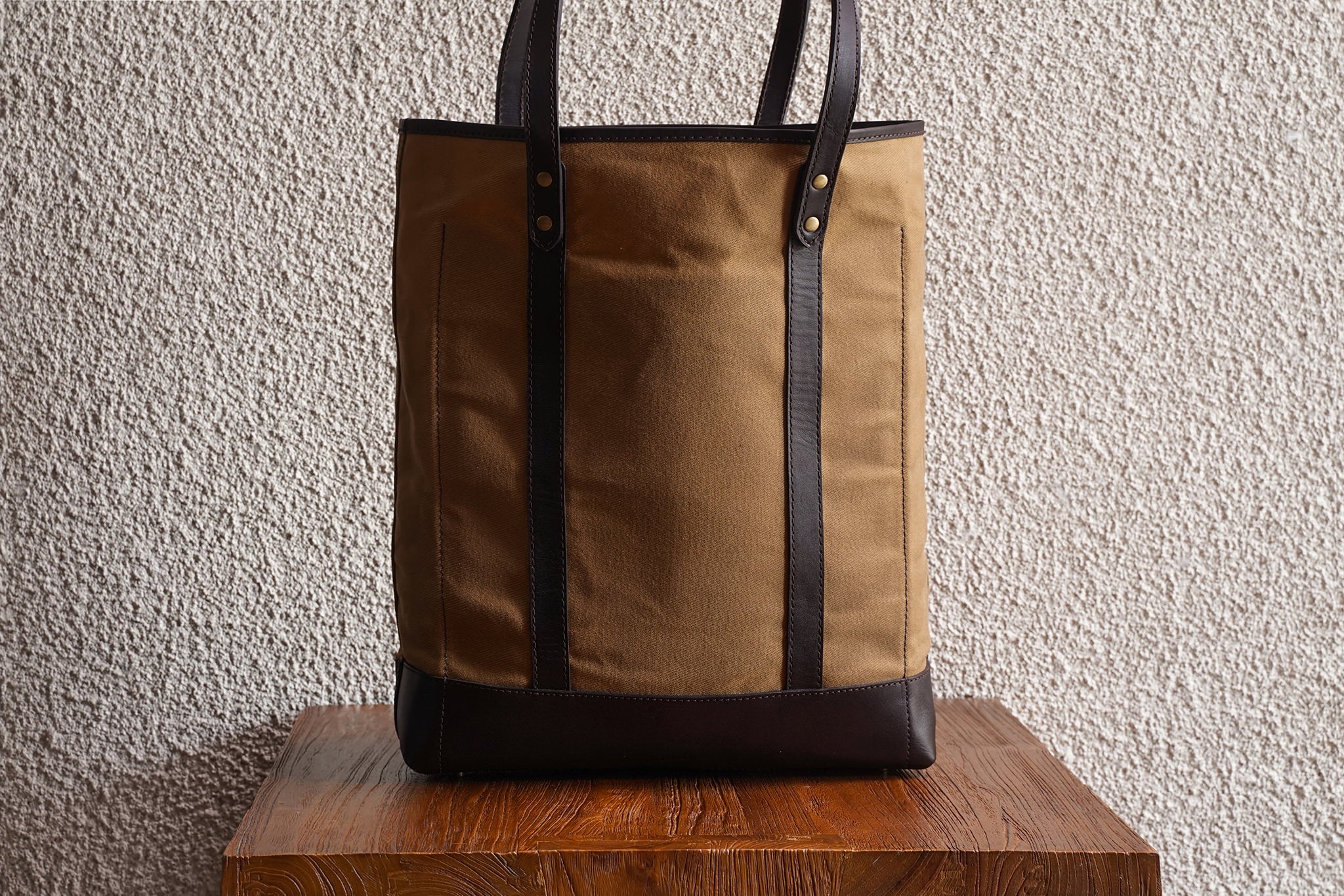 Slim Tote/Mocca - Waxed Twill - 2 Weeks Preorder
