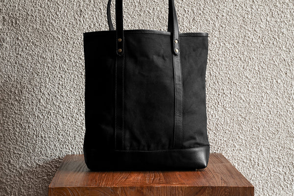 Slim Tote/Black - Waxed Twill