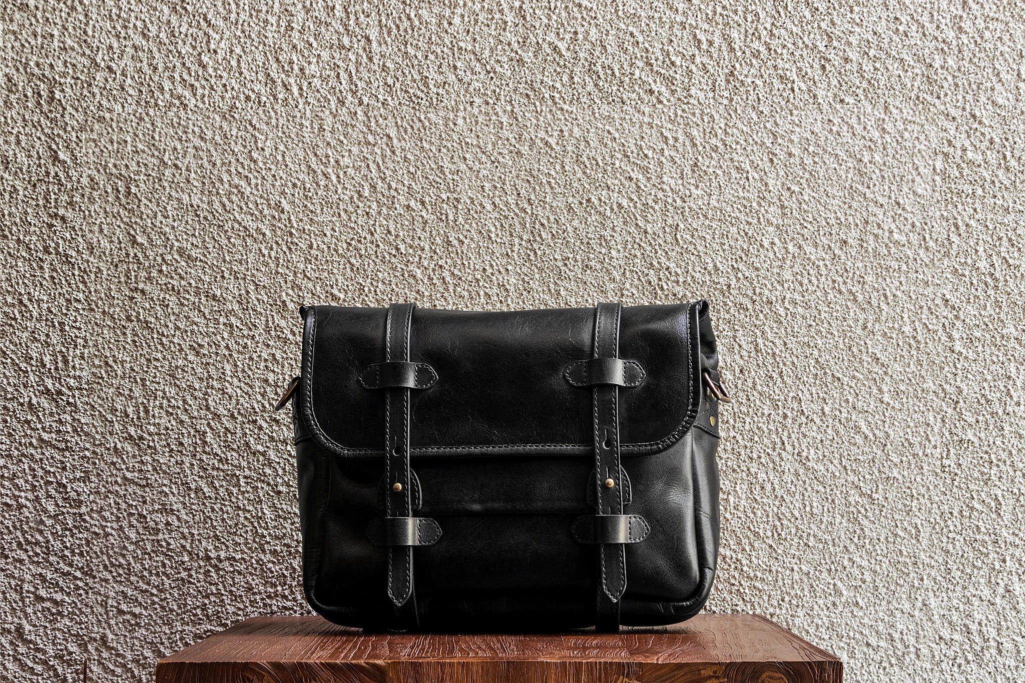 R.F. 11/Black