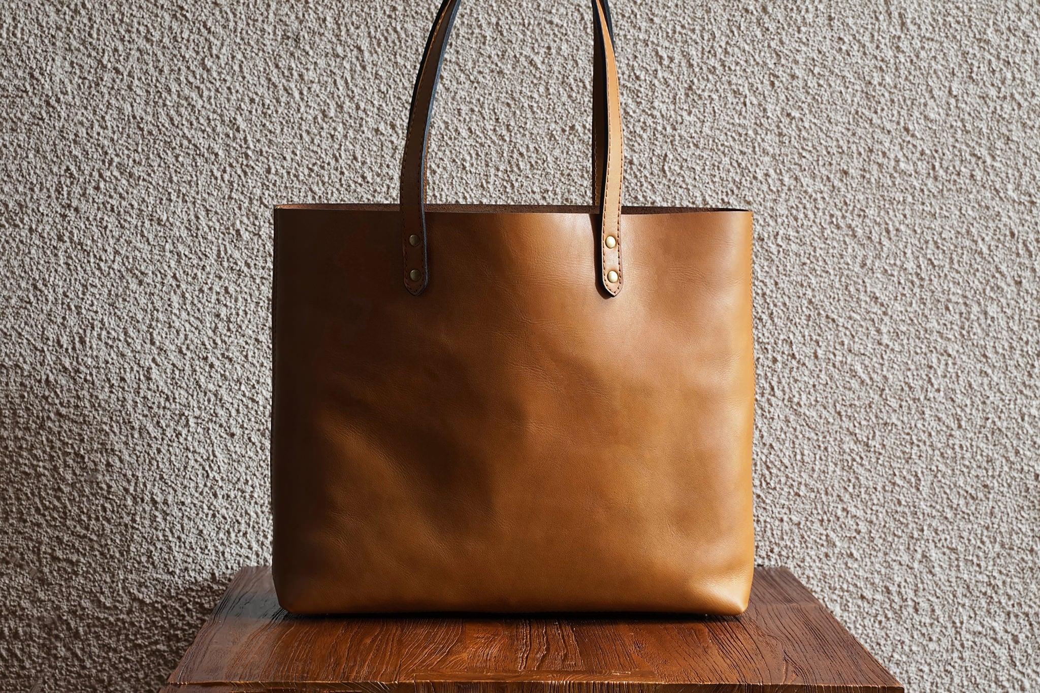 Medium Tote/Sand