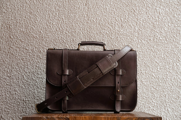 Alpha 15/Espresso - 2 Weeks Preorder