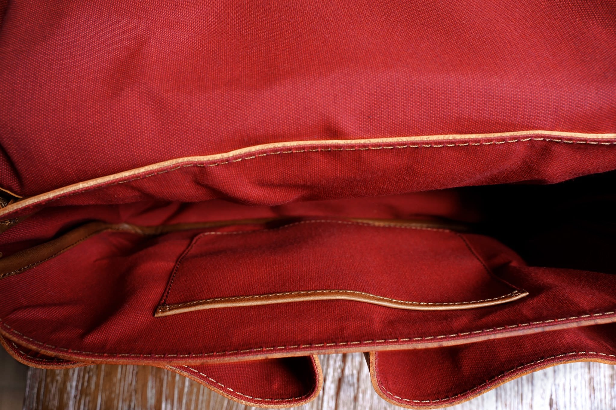 A view of the inside of the F.C. while empty. Note that all inside facing accessories such as rivets are covered, to avoid scratching the bag's contents. 