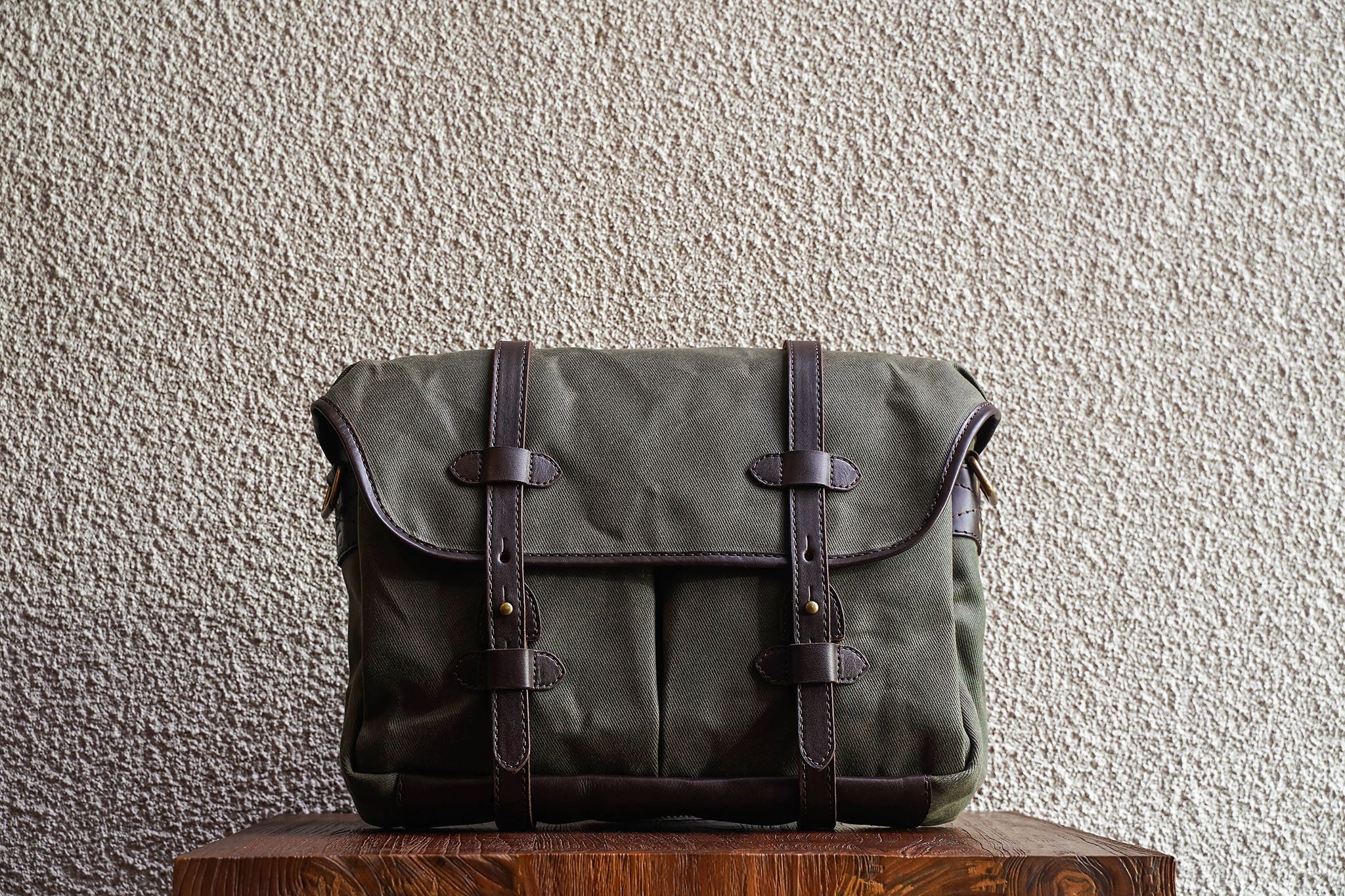 Our bags are made from as few material pieces as possible. Fewer seams makes for a stronger bag.