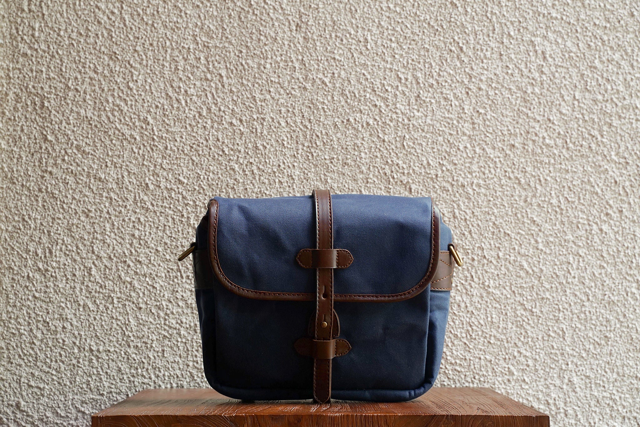 Rana 10/Navy - Waxed Twill